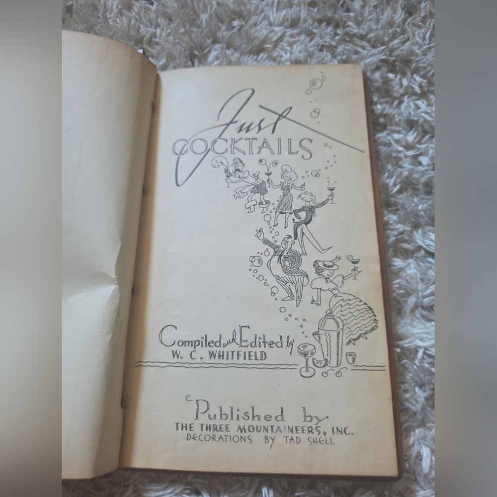 Vintage 1939 Just Cocktails Wood Covered Recipe Book & Art - Picture 2 of 9